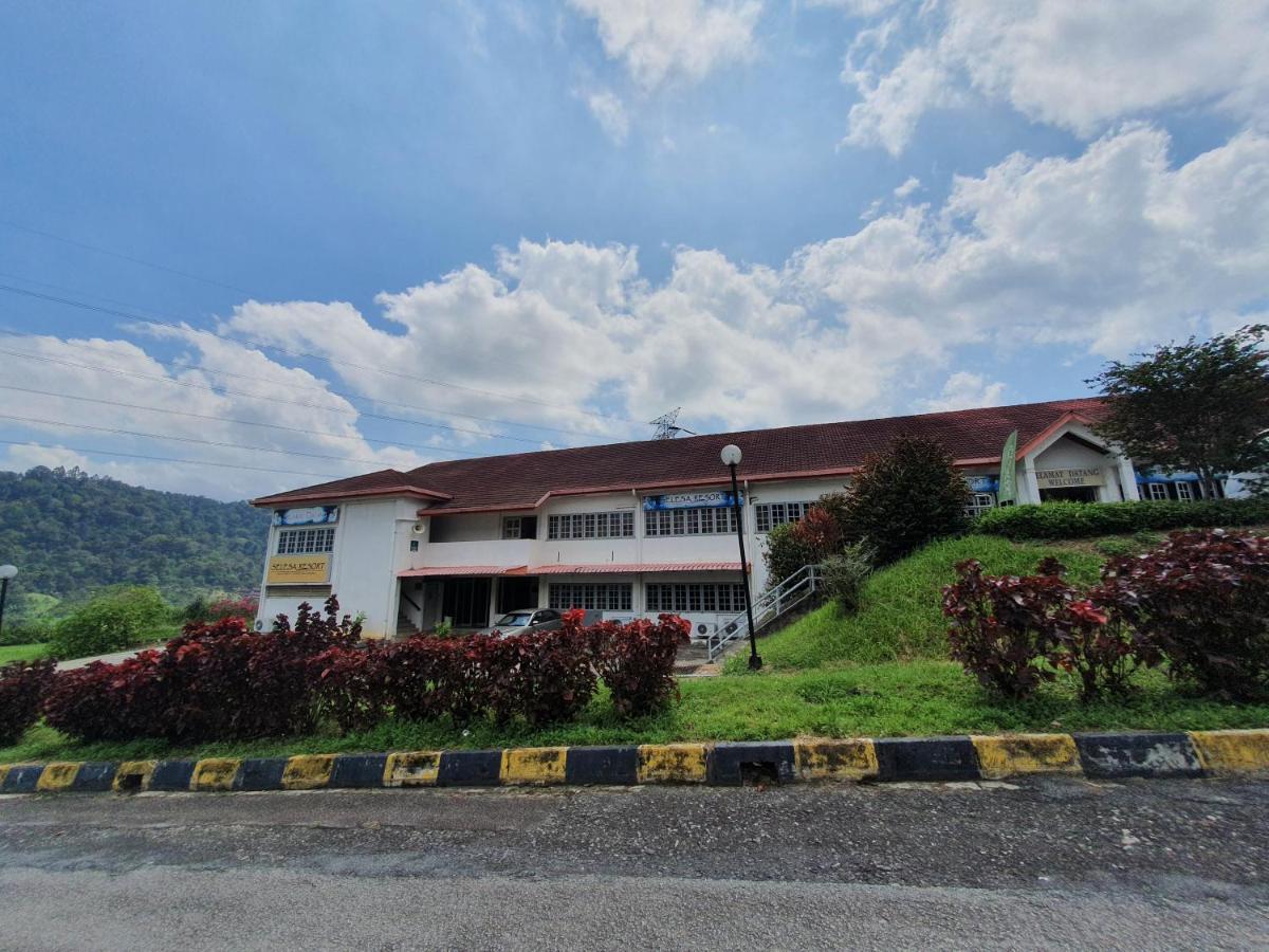 Selesa Hillhomes Golf Resort - P4L1U Bentong Esterno foto